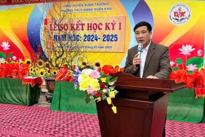Trường THCS Đặng Xuân Khu tổ chức Sơ kết học kì I, năm học 2024-2025