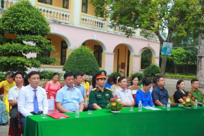 Tưng bừng Lễ khai giảng năm học mới của thầy và trò Trường THCS Đặng Xuân Khu